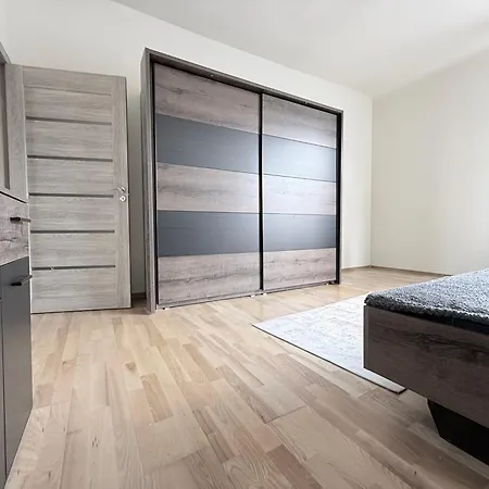Lägenhet New 3br For 5 - Big Bathtub & Elevator Riga