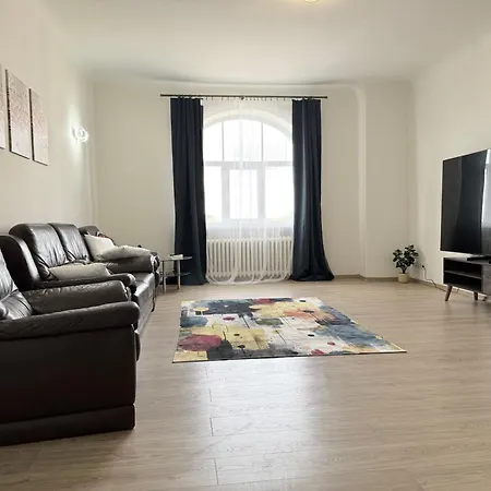 New 3br For 5 - Big Bathtub & Elevator Lägenhet